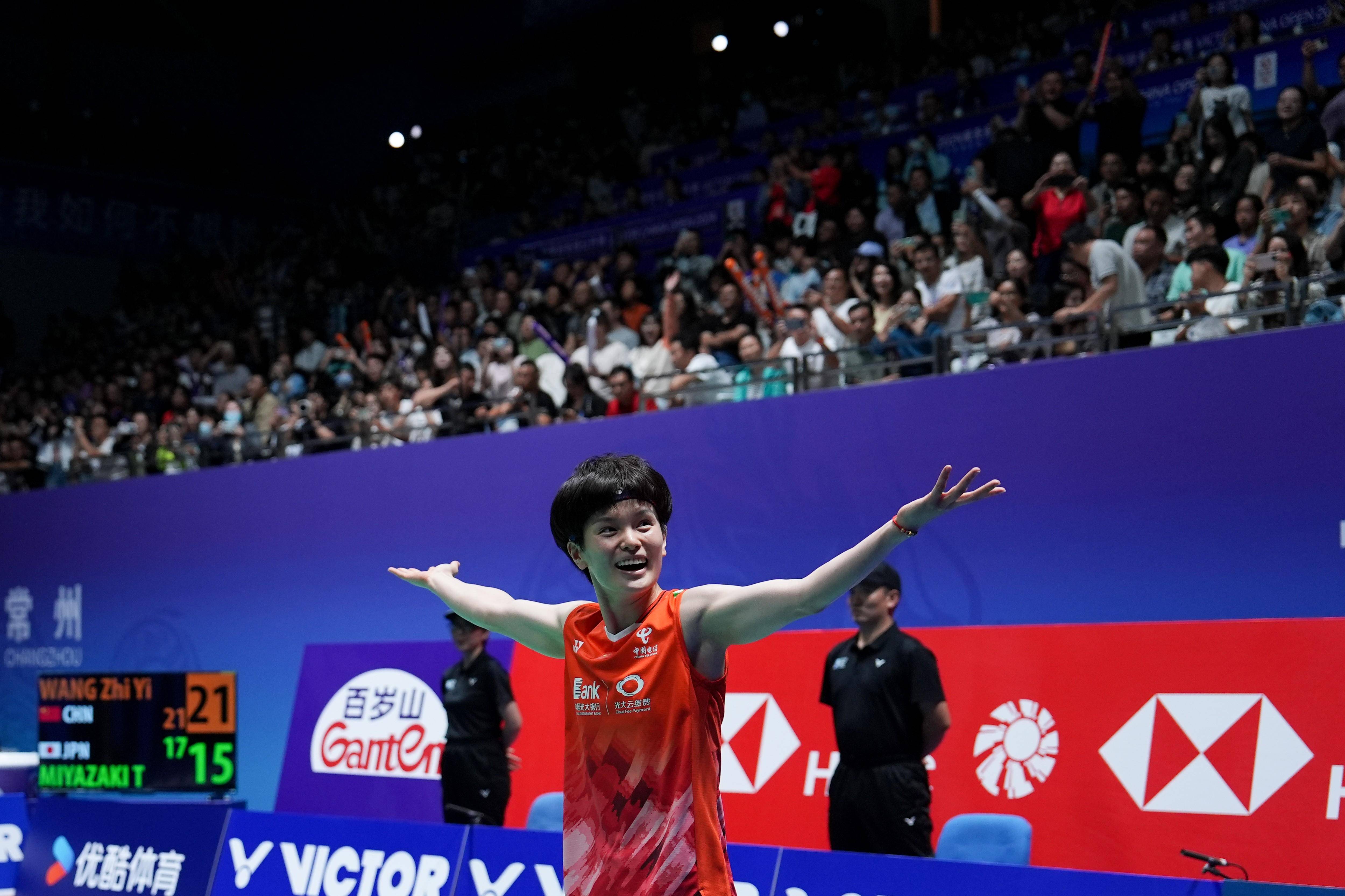 关于羽毛球选手赛后落泪,背后故事感人的信息 关于羽毛球选手赛后落泪,背后故事感人的信息