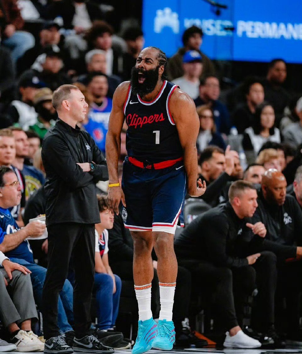 热火横扫快船,塔图姆统治全场 热火横扫快船,塔图姆统治全场