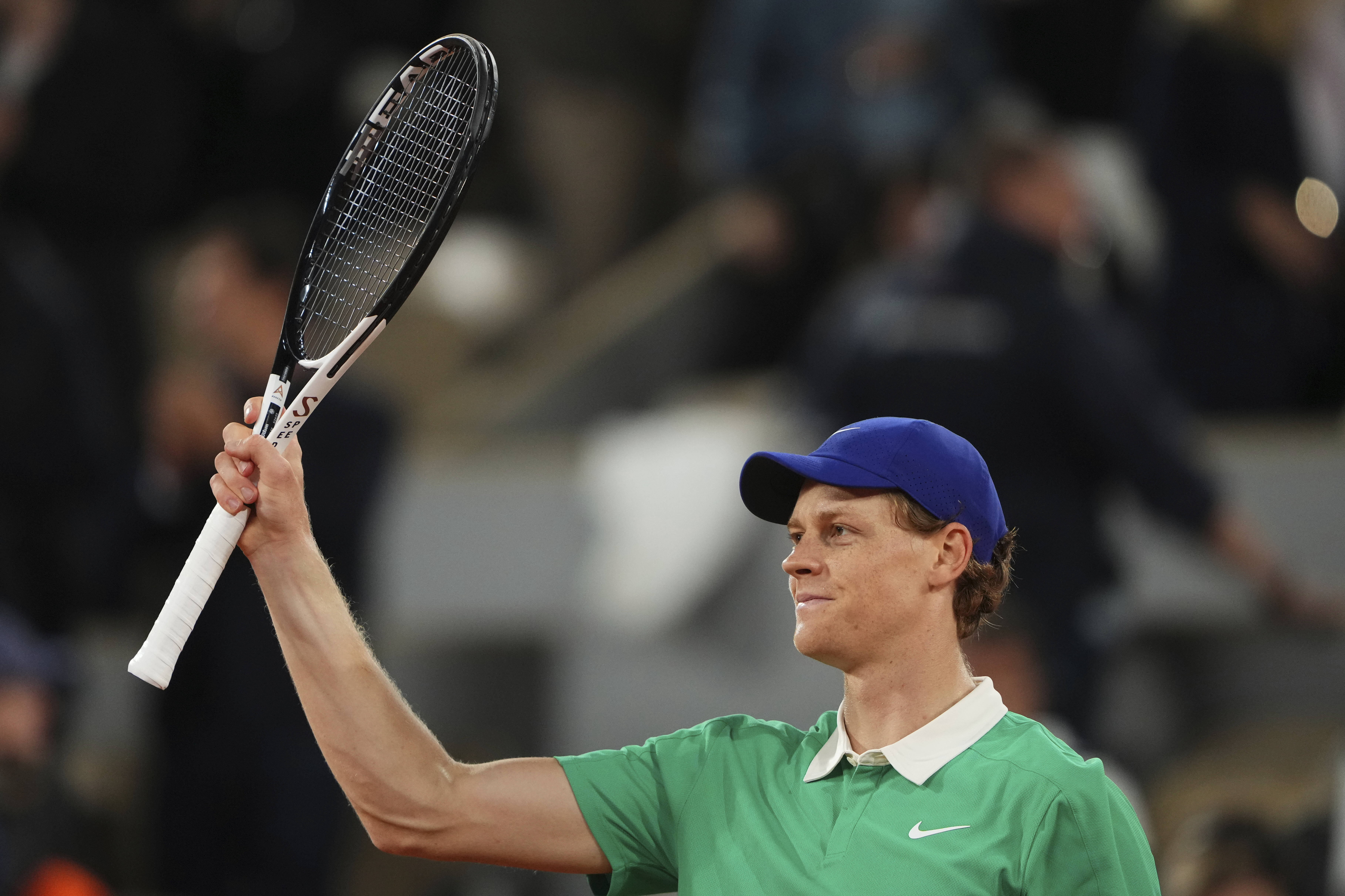 澳网力克法网,辛纳统治全场 澳网力克法网,辛纳统治全场