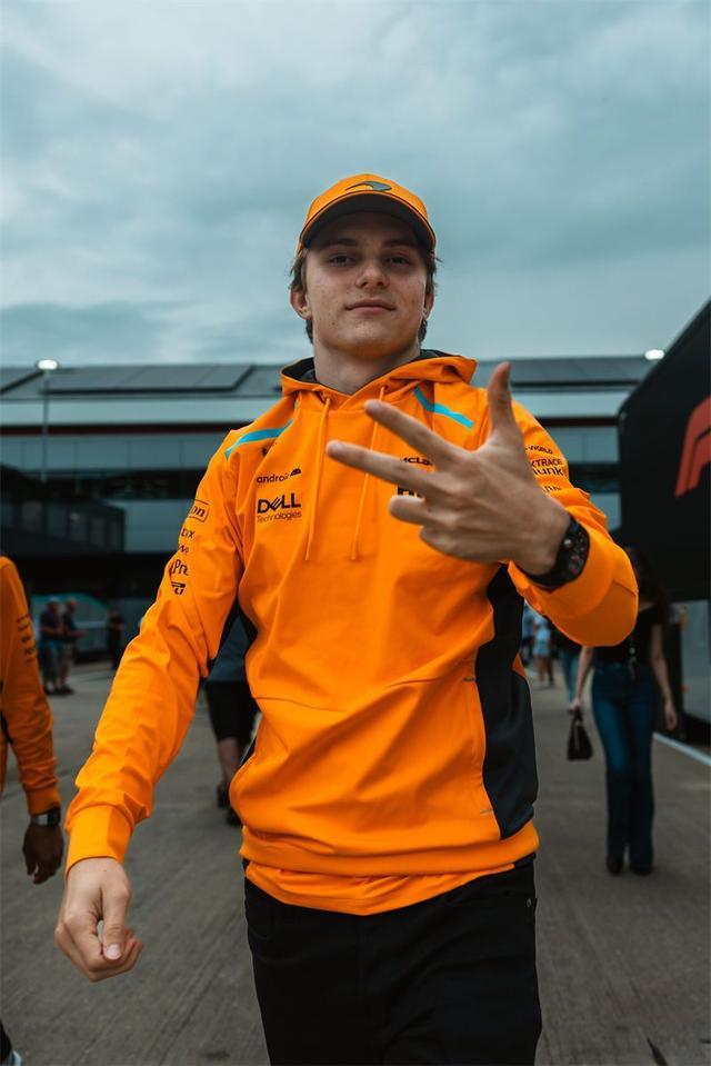 迈凯伦逆转哈斯车队,诺里斯刷新纪录 迈凯伦逆转哈斯车队,诺里斯刷新纪录