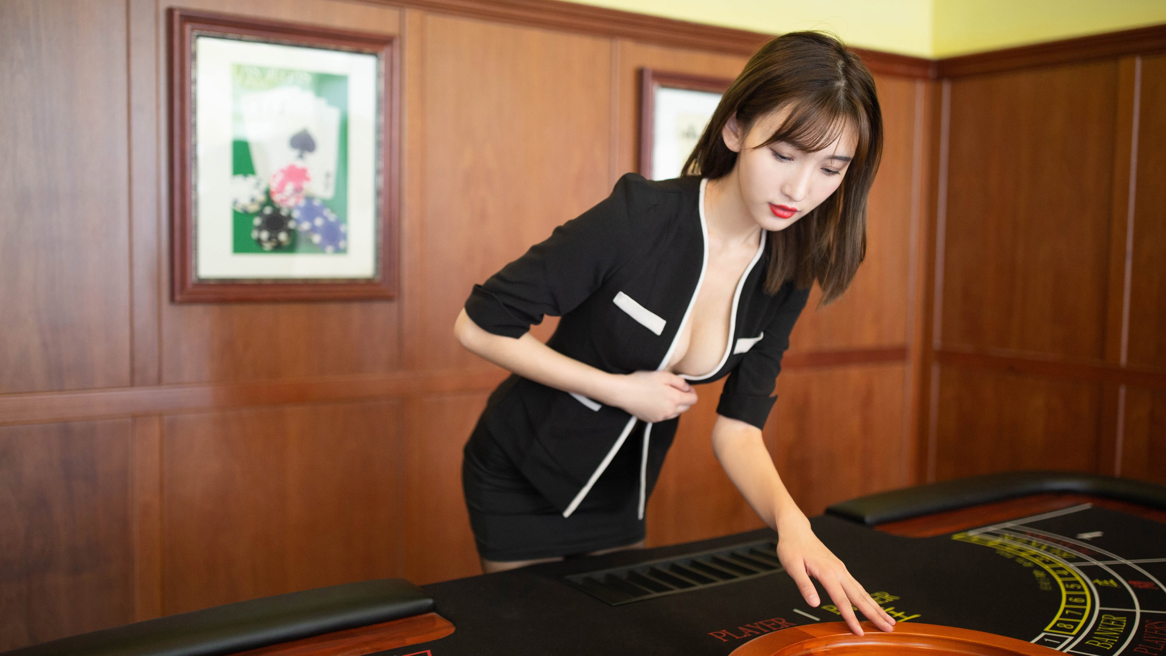 跨界风暴，辽宁队篮球场粉碎太阳神话，恩比德F1揭幕战接管赛道狂飙